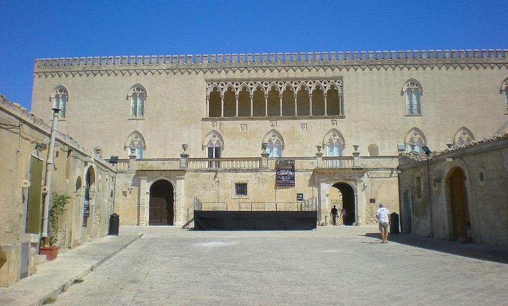 Ulivo Apartment Ragusa Exterior photo